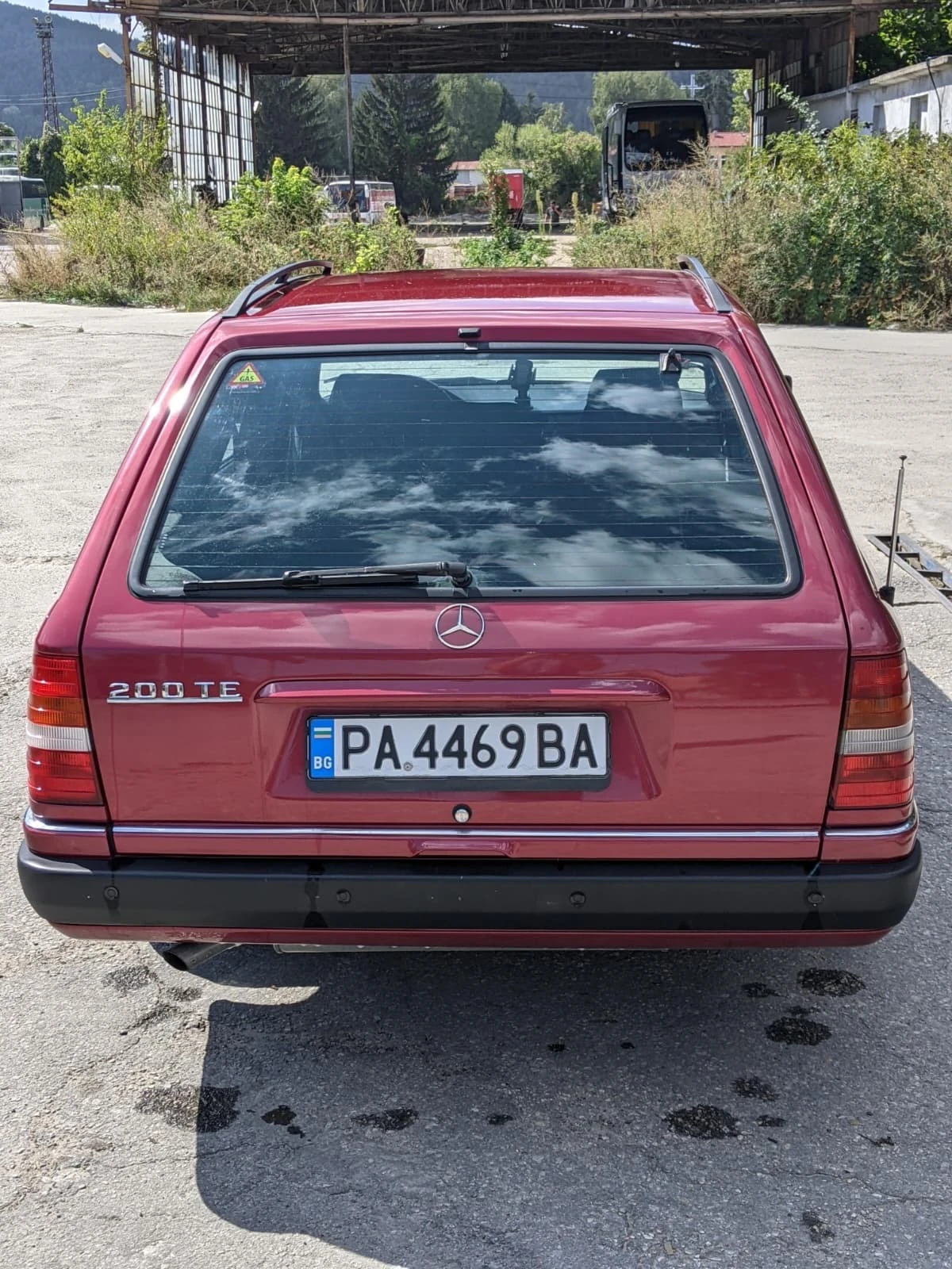 Mercedes-Benz 124, снимка 4 - Автомобили и джипове - 54783803