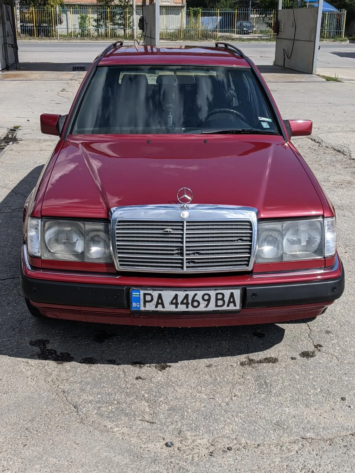 Mercedes-Benz 124