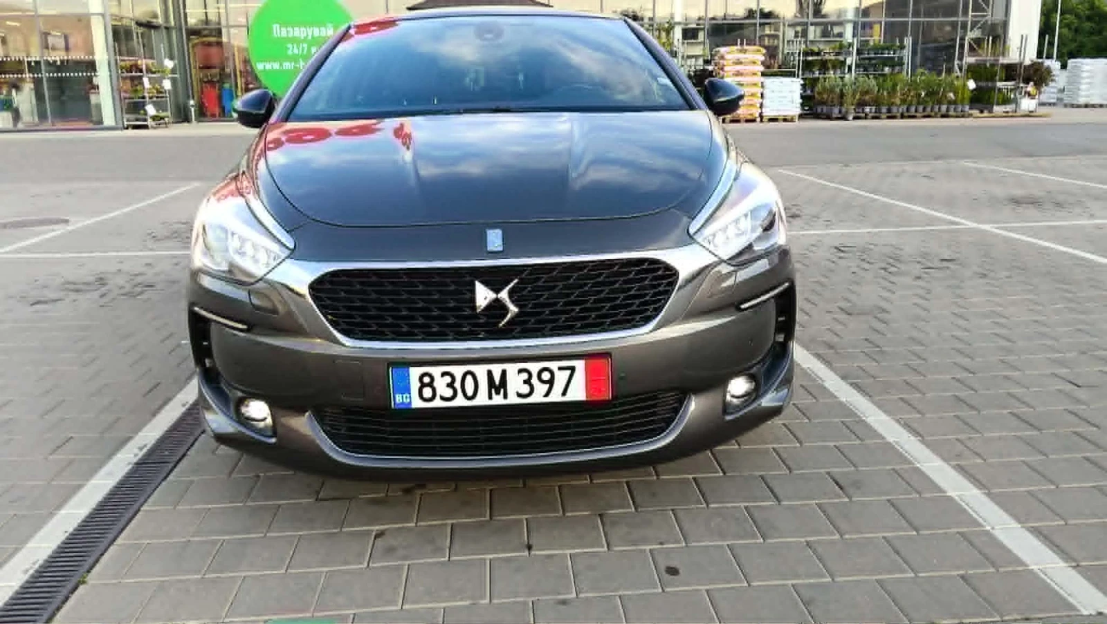 Citroen DS5 2.0 Blue HDI 180 к.с