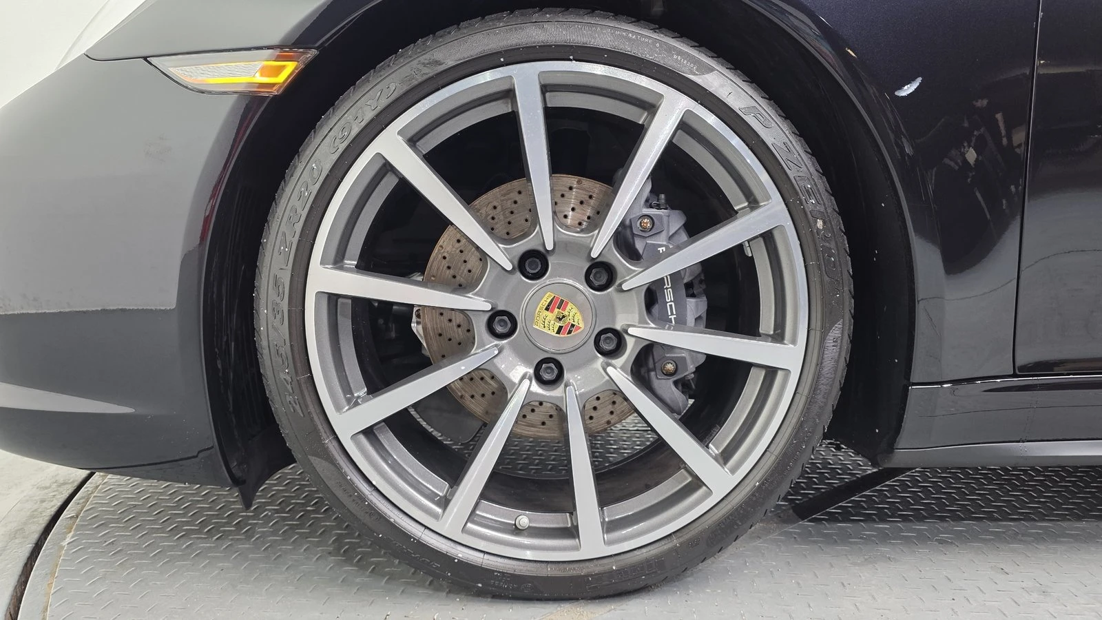 Porsche 911 Carrera 4* ЛЮК* ПОДГРЕВ ВОЛАН* КРАЙНА ЦЕНА, снимка 5 - Автомобили и джипове - 55378670