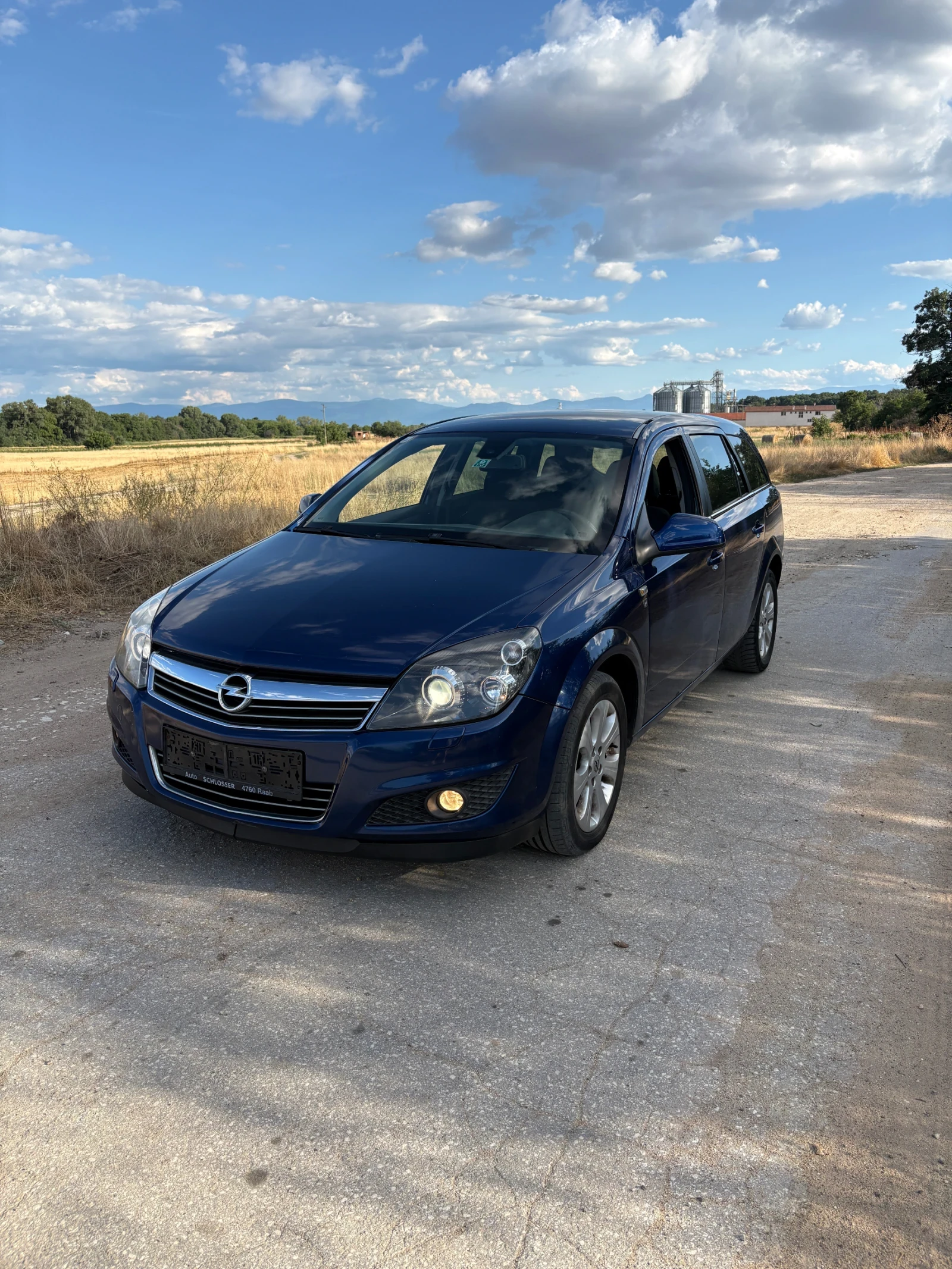 Opel Astra