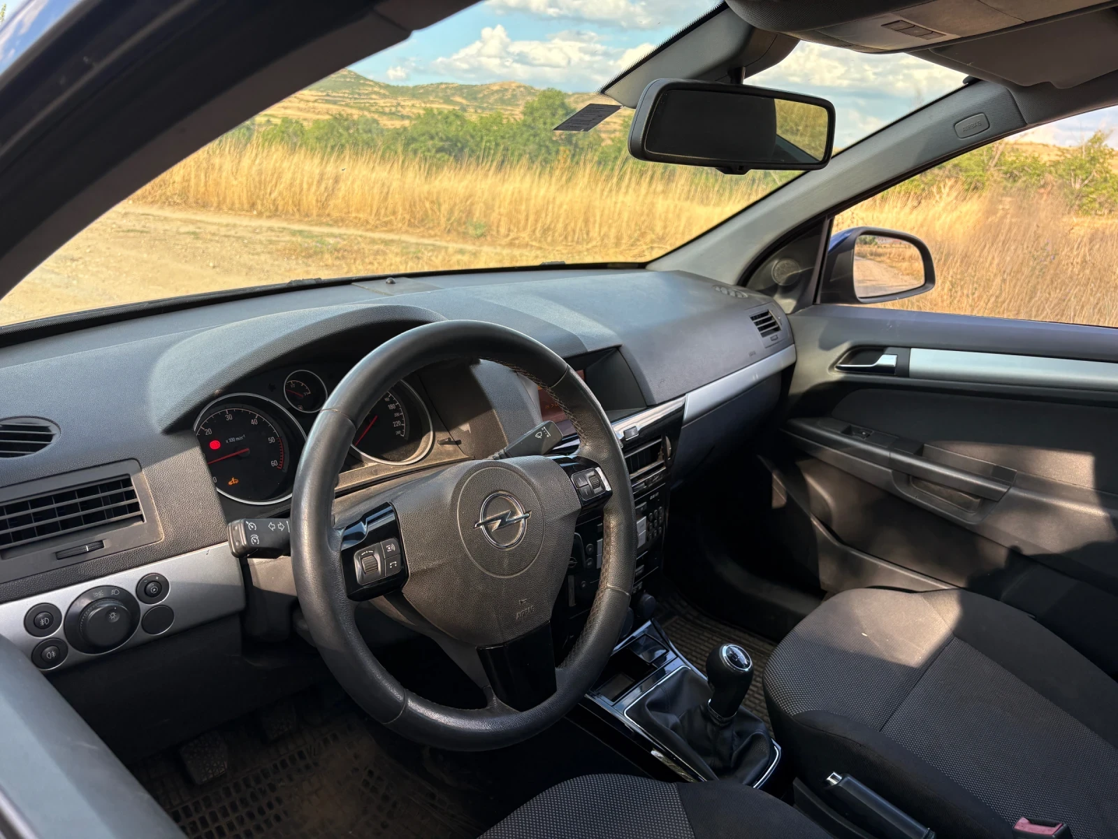 Opel Astra, снимка 8 - Автомобили и джипове - 55467917