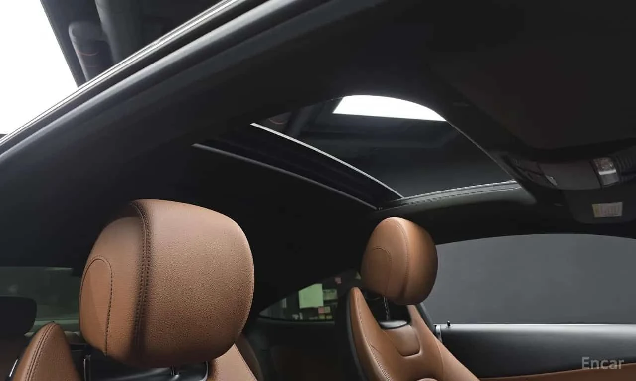 Mercedes-Benz C 220 Facelift 4MATIC Coupe, снимка 15 - Автомобили и джипове - 55707596