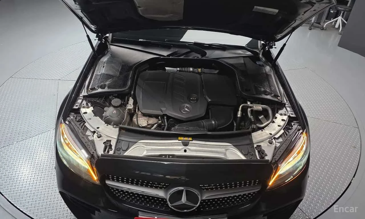 Mercedes-Benz C 220 Facelift 4MATIC Coupe, снимка 6 - Автомобили и джипове - 55707596