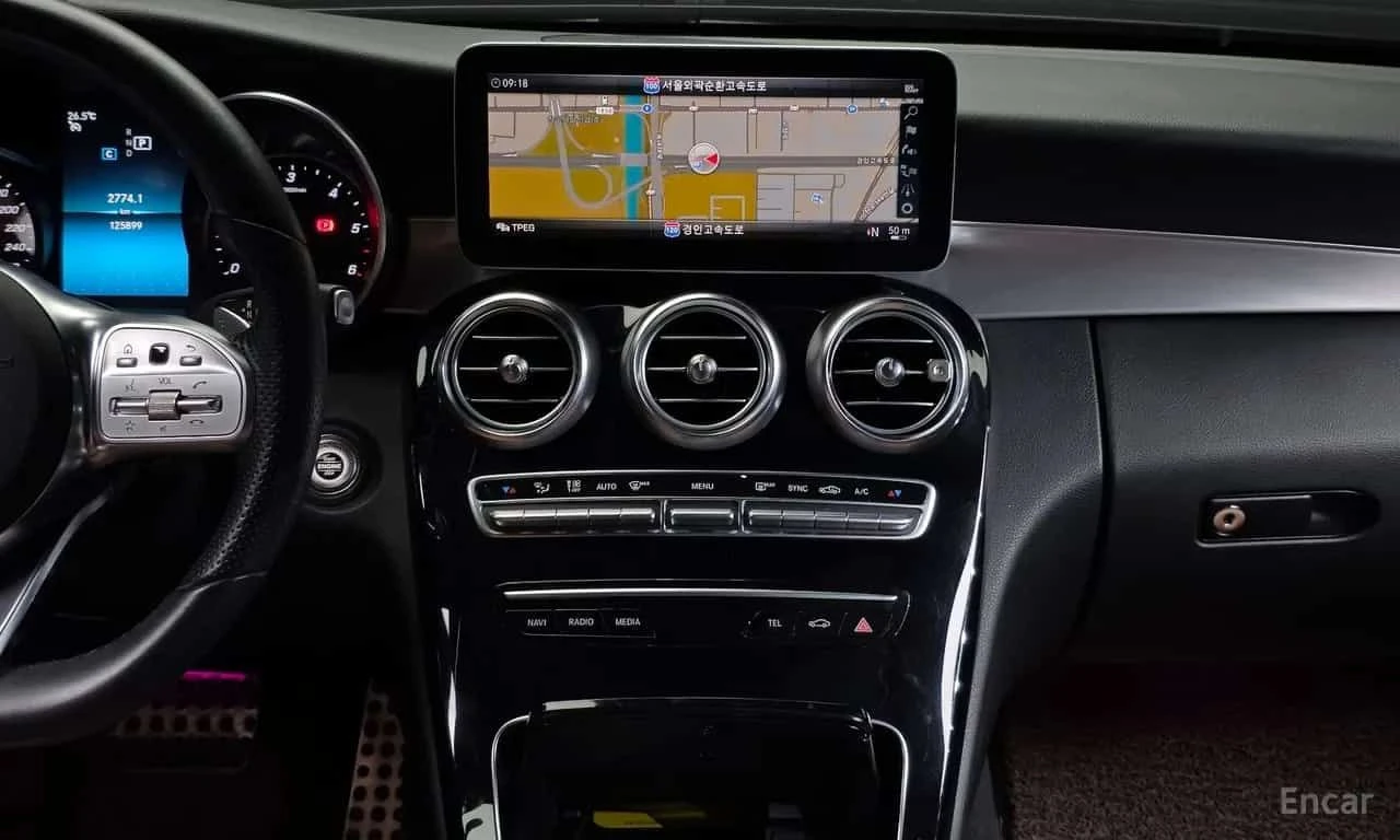 Mercedes-Benz C 220 Facelift 4MATIC Coupe, снимка 12 - Автомобили и джипове - 55707596
