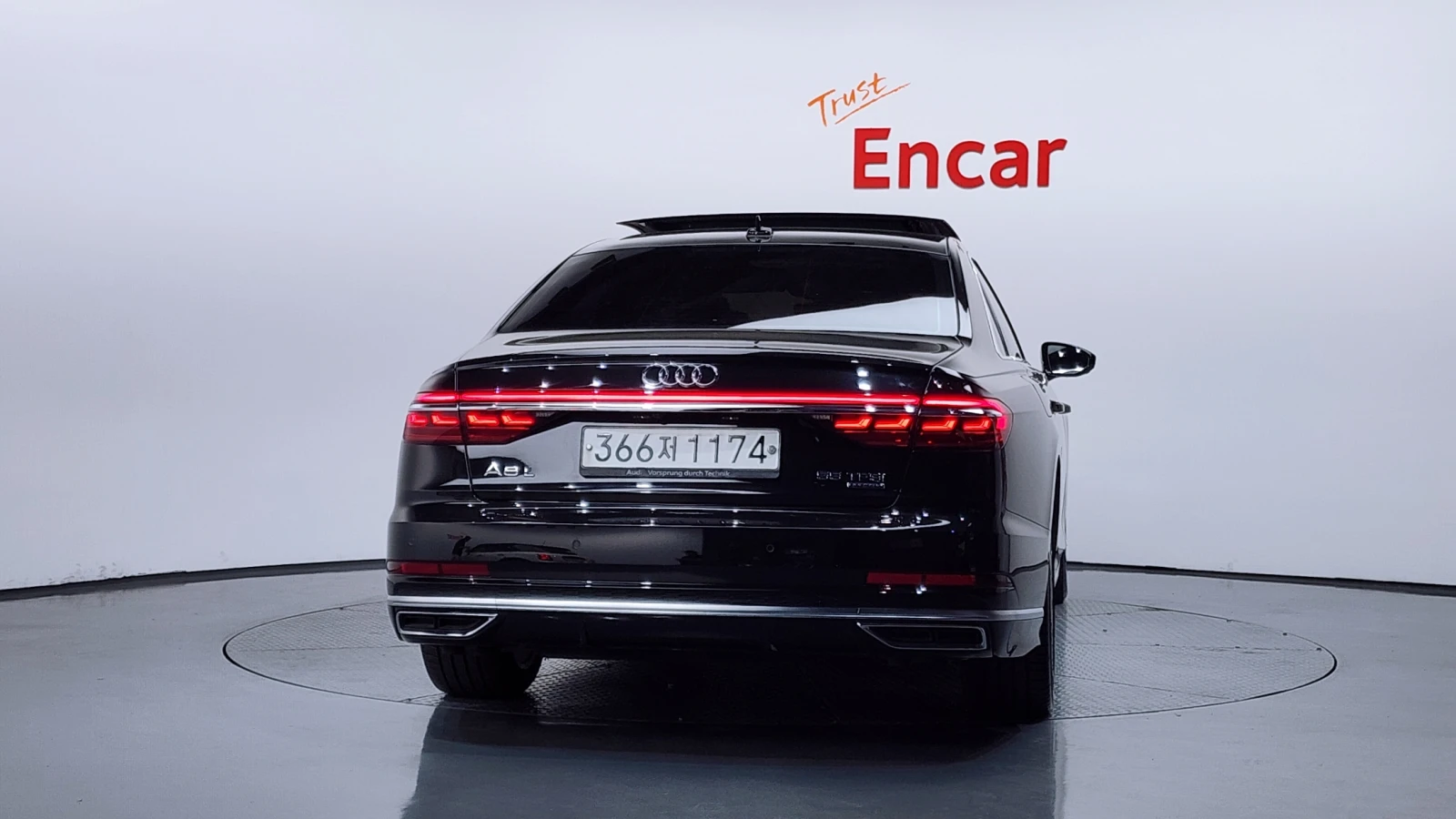 Audi A8 LONG* SOFT-CLOSE* DIS* 360* HUD* TV* ОБДУХ* МАСАЖ*, снимка 4 - Автомобили и джипове - 56059394
