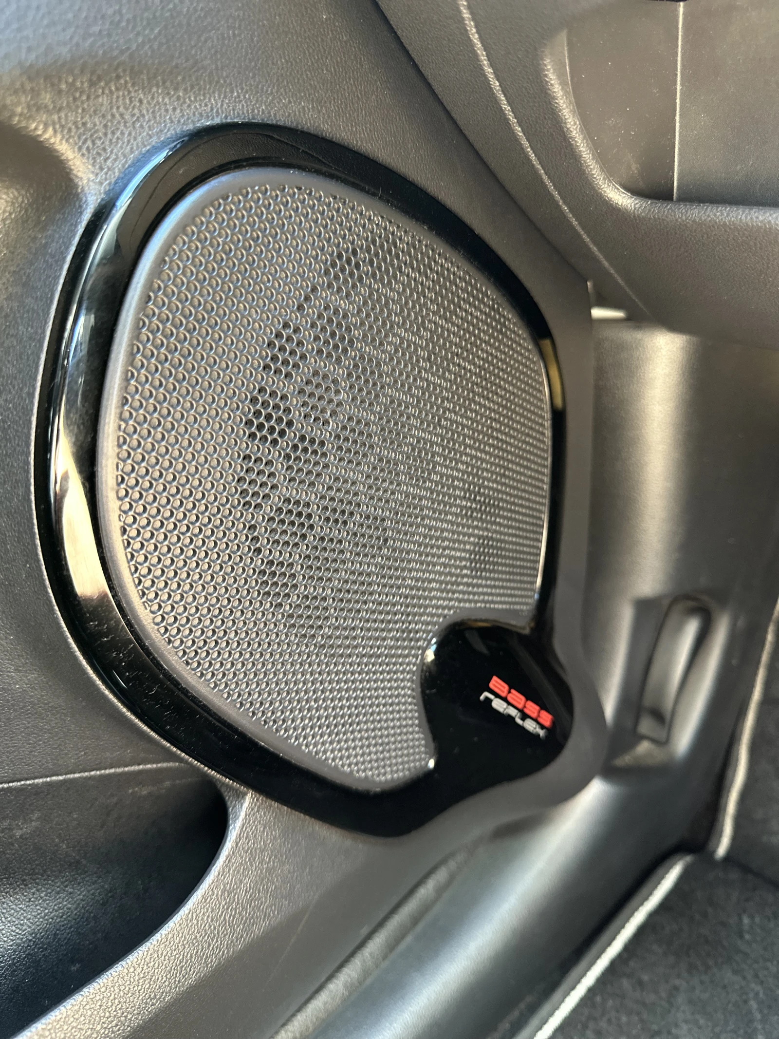 Renault Clio FULL LED + Camera + Navi + Premium Audio | Mobile.bg � ����������� 9