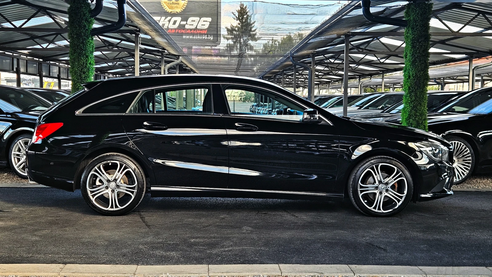 Mercedes-Benz CLA 200 AMG/GERMANY/7G-TRON/PARK ASSYST/BLUETOOTH AUDIO/LI, снимка 4 - Автомобили и джипове - 56268259