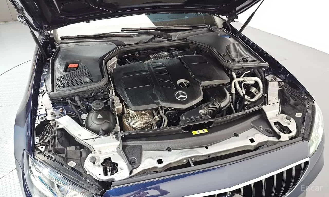 Mercedes-Benz E 220 d Coupe * �������� * HUD * Keyless * ���� �� �� *  | Mobile.bg � ����������� 6
