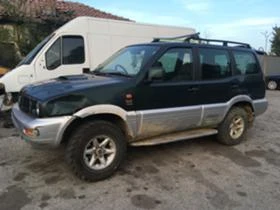 Nissan Terrano 2.7tdi, снимка 2