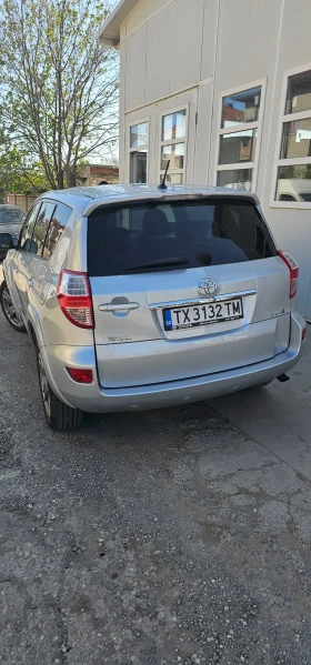 Toyota Rav4 2.2, снимка 3