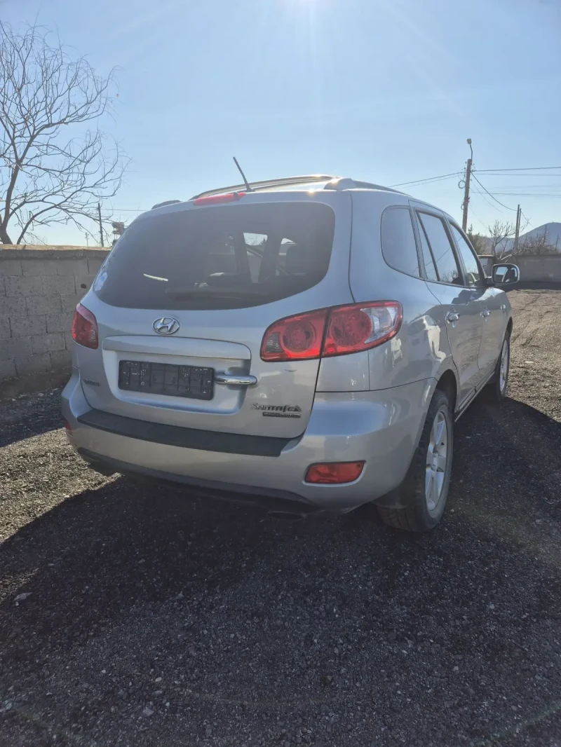 Hyundai Santa fe 2.2, снимка 4 - Автомобили и джипове - 48823494