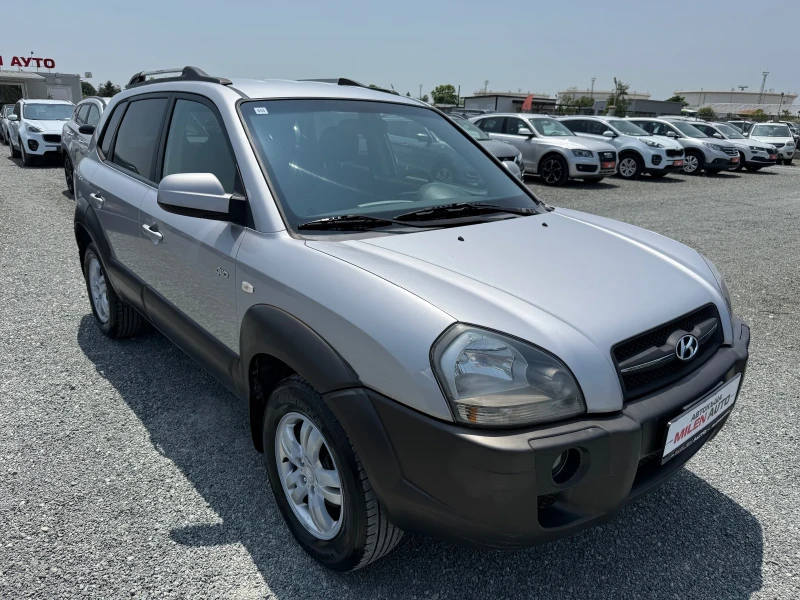 Hyundai Tucson (KATO НОВА)^(4x4), снимка 3 - Автомобили и джипове - 50583179