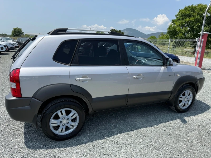 Hyundai Tucson (KATO НОВА)^(4x4), снимка 5 - Автомобили и джипове - 50583179