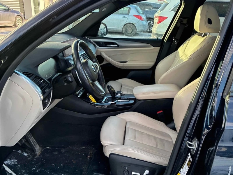 BMW X3 * xDrive30i * CARFAX * БЕЗ ПЪРВОНАЧАЛНА ВНОСКА, снимка 12 - Автомобили и джипове - 52852516