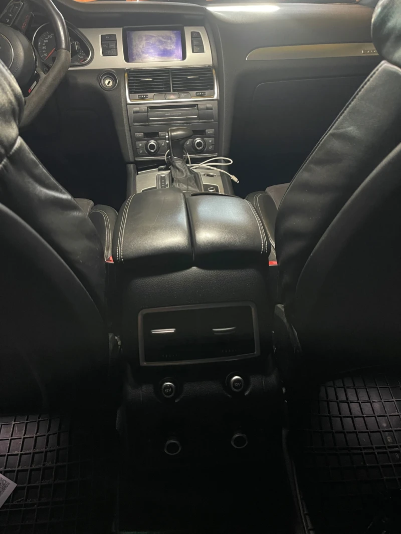 Audi Q7, снимка 2 - Автомобили и джипове - 52928832