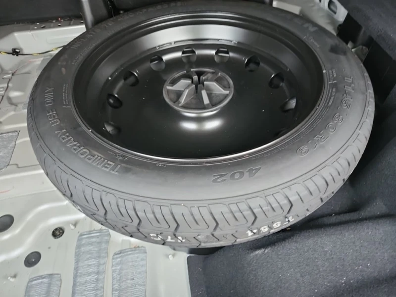 Mercedes-Benz GLC * 300 * CARFAX * ЦЕНА ДО БГ, снимка 9 - Автомобили и джипове - 53192921