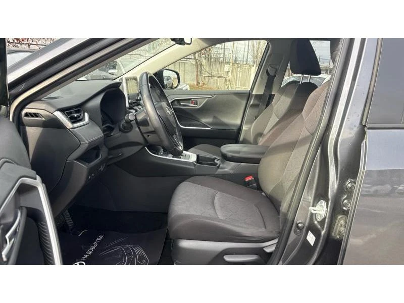 Toyota Rav4 HYBRID EXECUTIVE 2WD, снимка 12 - Автомобили и джипове - 53462723