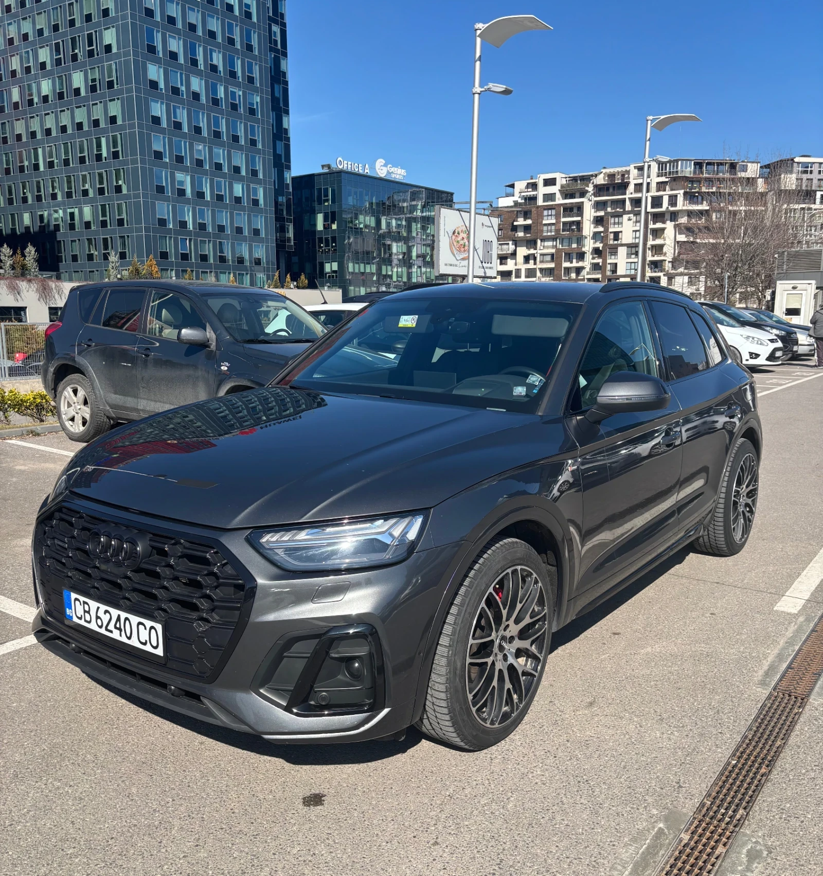 Audi Q5 S-line, Въздушно окачване, Matrix