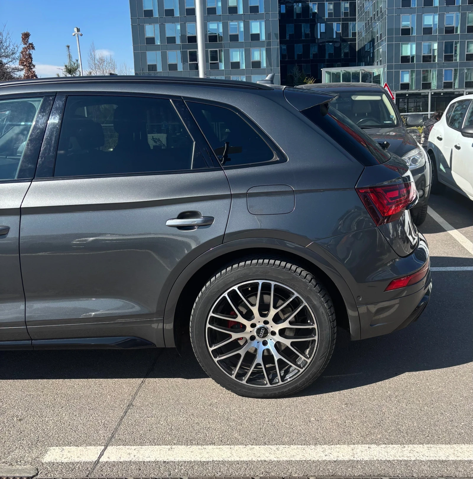 Audi Q5 S-line, Въздушно окачване, Matrix - изображение 7