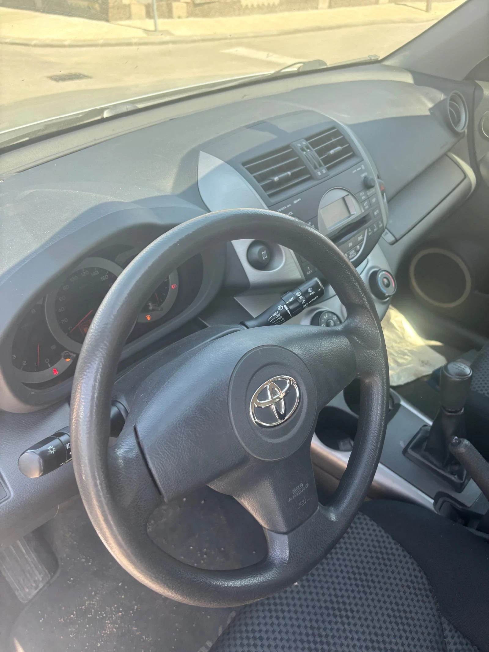 Toyota Rav4  - изображение 8