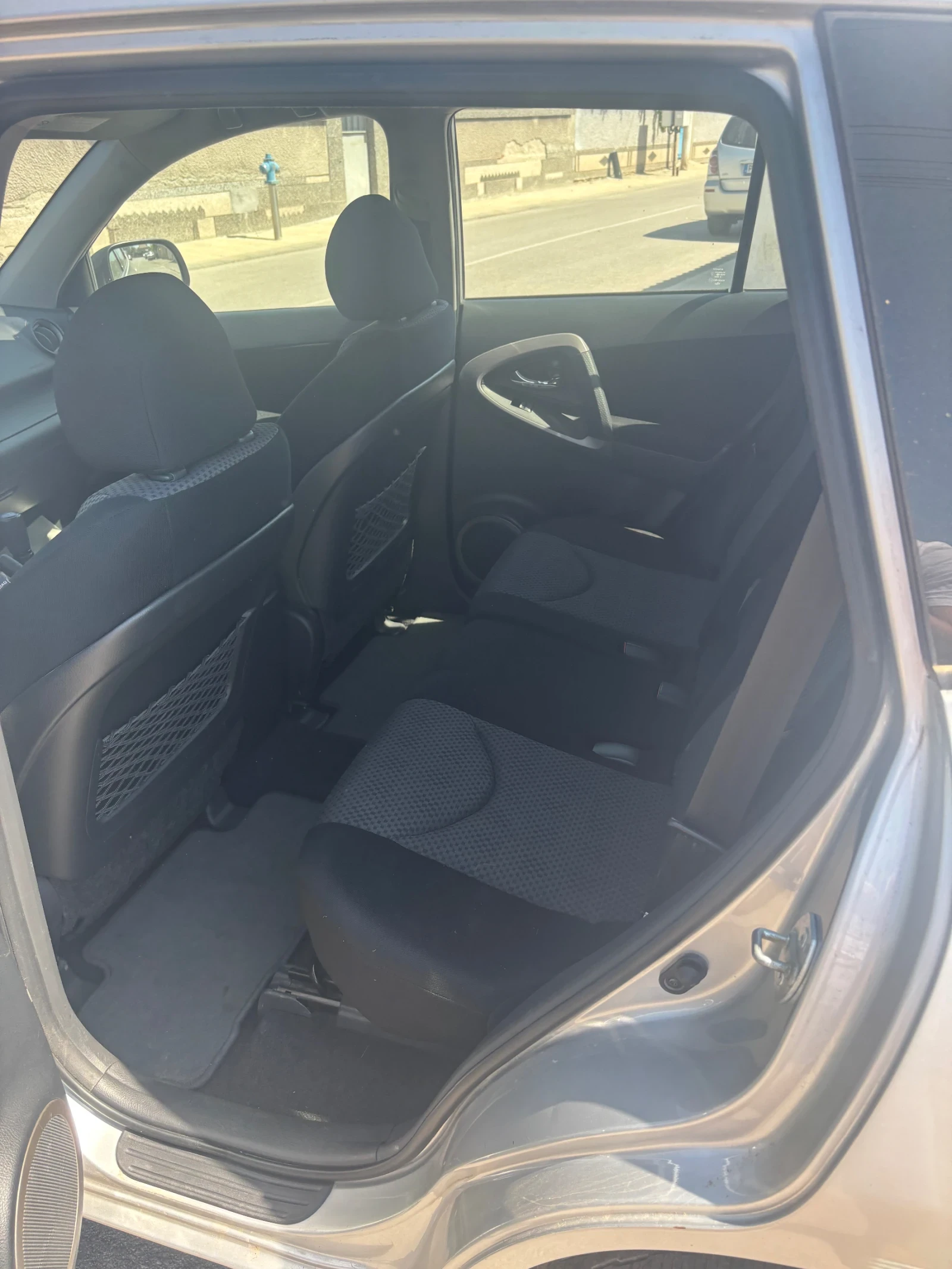 Toyota Rav4  - изображение 10