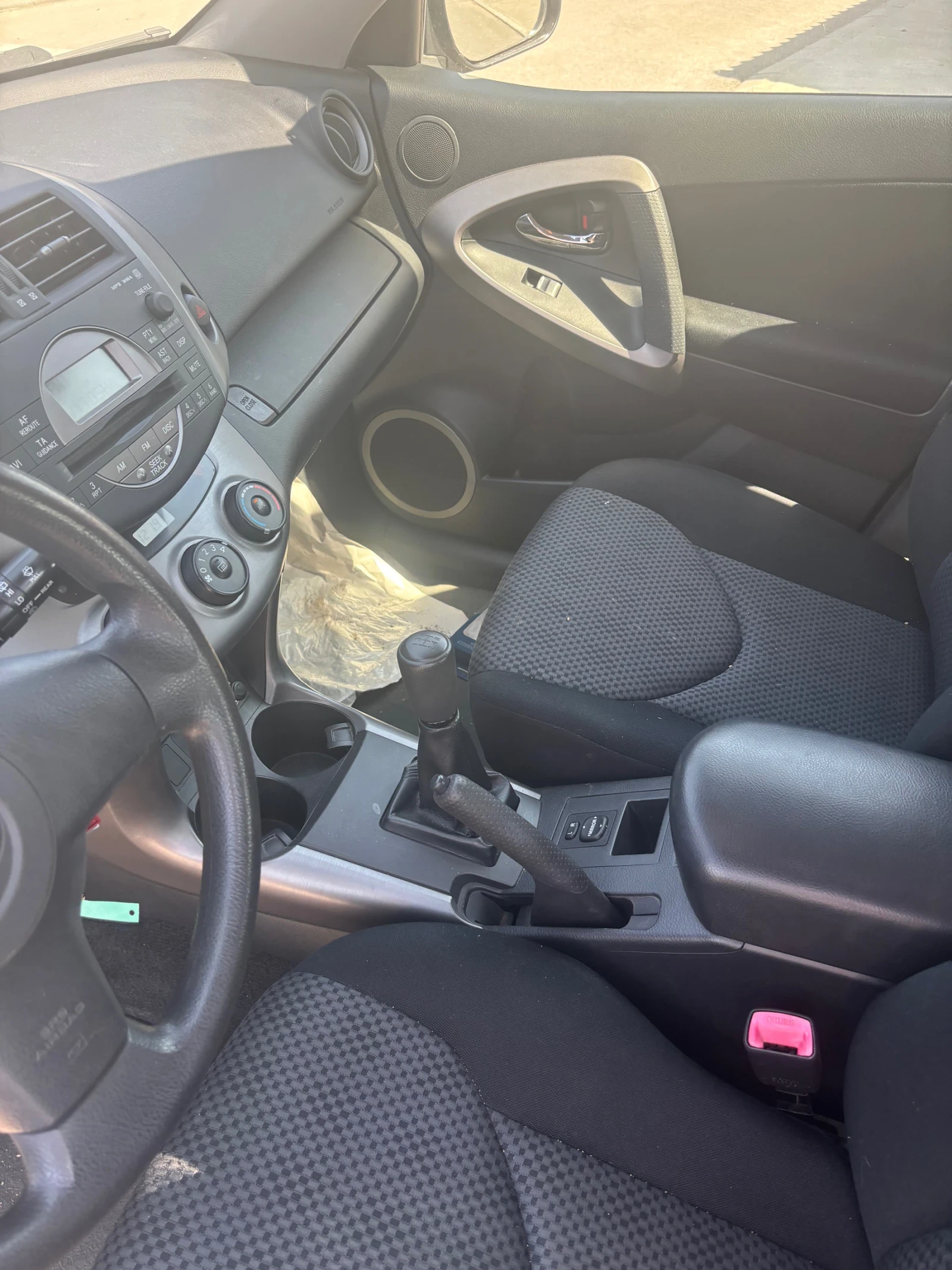 Toyota Rav4  - изображение 7
