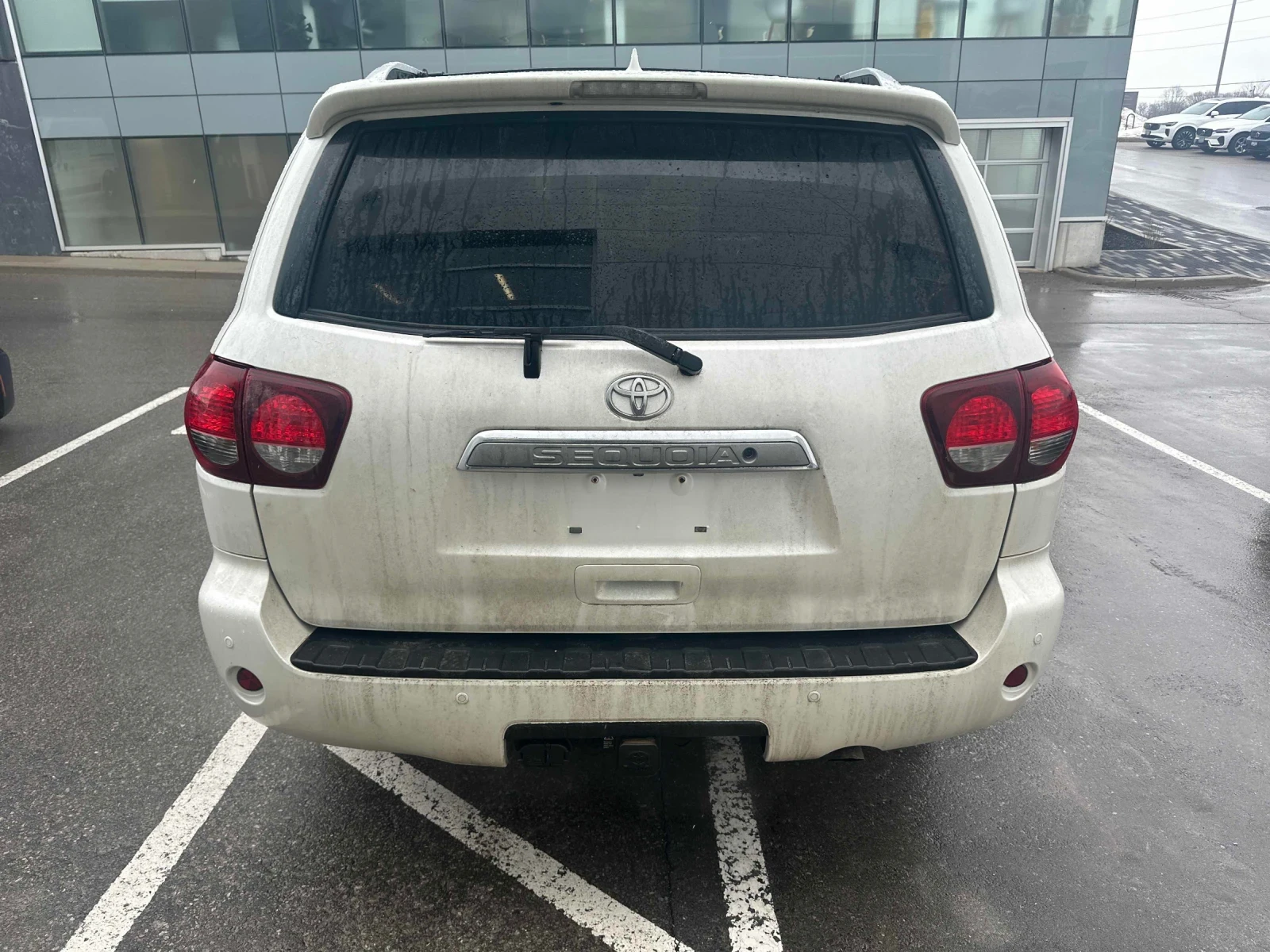 Toyota Sequoia Platinum * * Без Инциденти * * Сервизна История *  - изображение 5