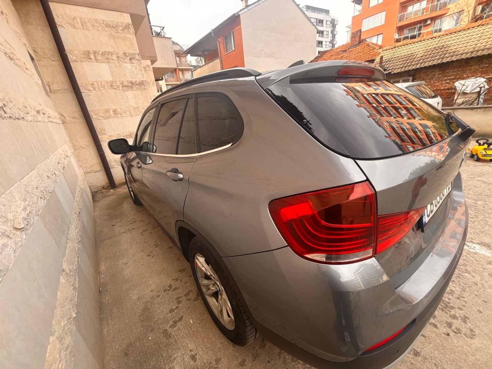 BMW X1, снимка 12 - Автомобили и джипове - 54186359