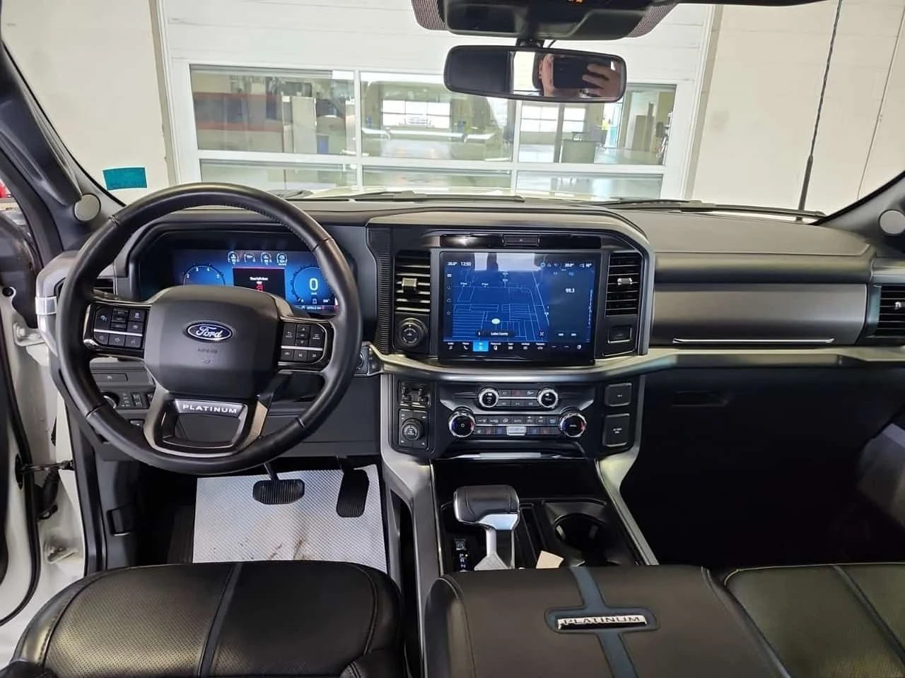 Ford F150 PLATINUM CREW CAB SHORT BED| ПАНО| 2 КЛЮЧА| CARFAX, снимка 10 - Автомобили и джипове - 54567616