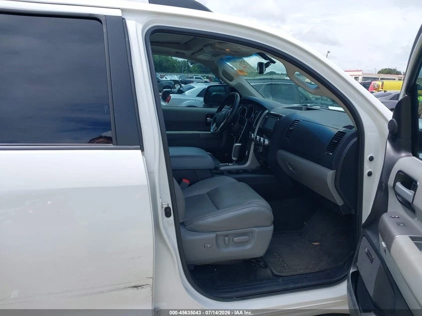 Toyota Sequoia * Limited* 5.7L* V8* ПАНО* KEYLESS* Camera* ПОДГРЕ, снимка 6 - Автомобили и джипове - 55654672