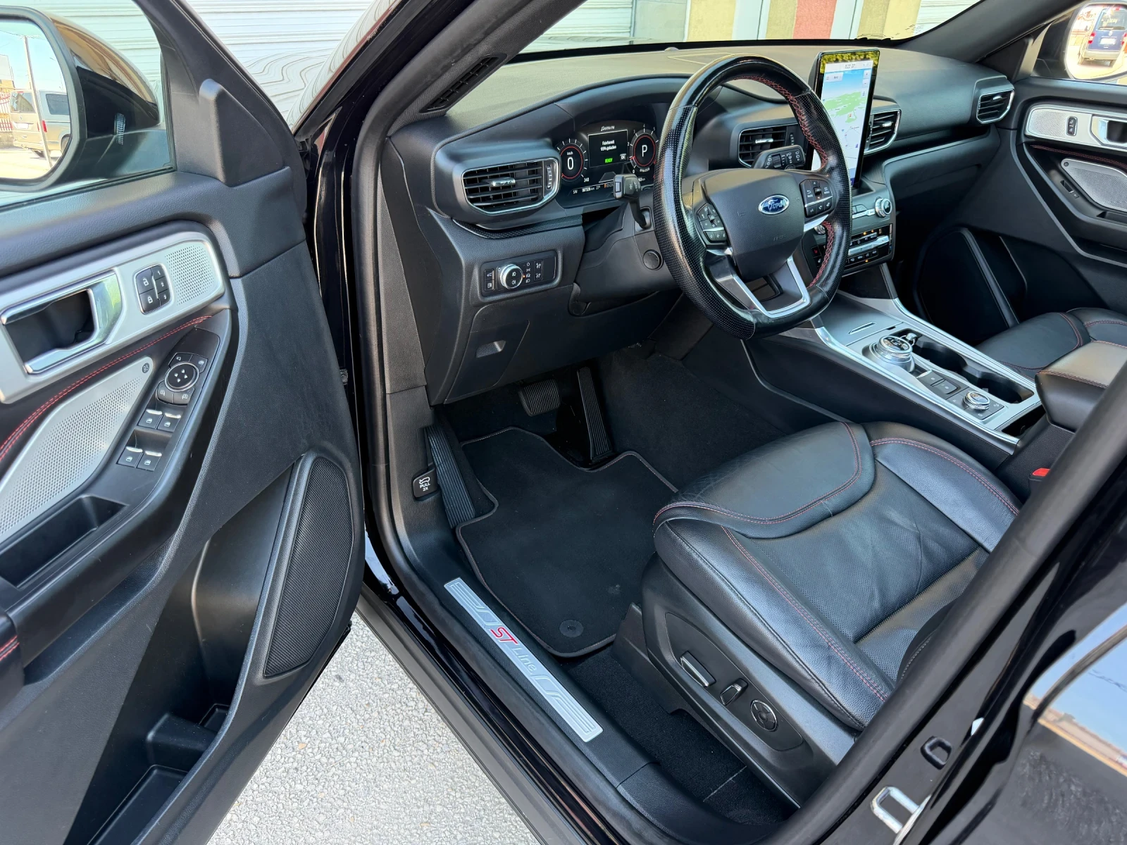 Ford Explorer 3.0PHEV ST-LINE 457к.с.PLUG IN HIBRID ГЕРМАНИЯ, снимка 12 - Автомобили и джипове - 55996573
