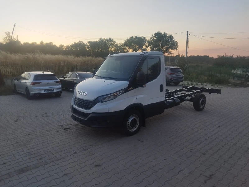 Iveco 35s16 Чисто нов, снимка 2 - Бусове и автобуси - 52640398