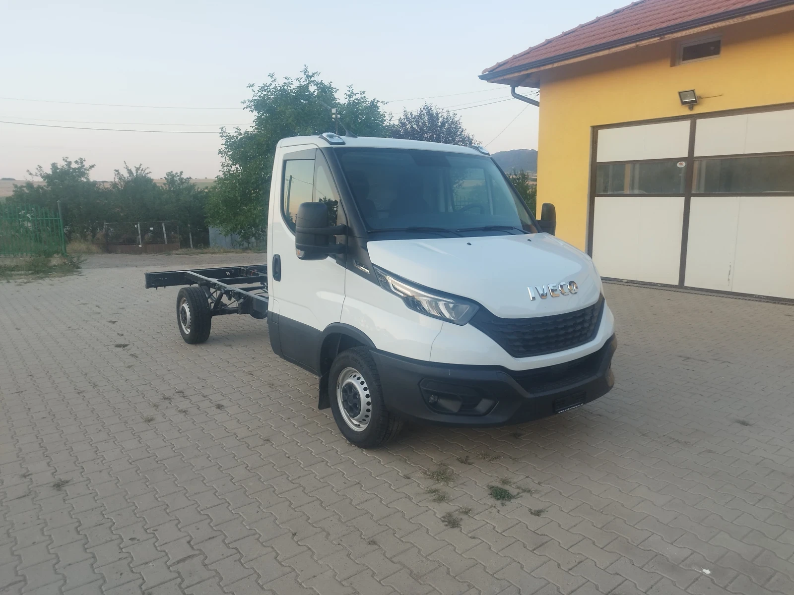 Iveco 35s16 Чисто нов, снимка 1