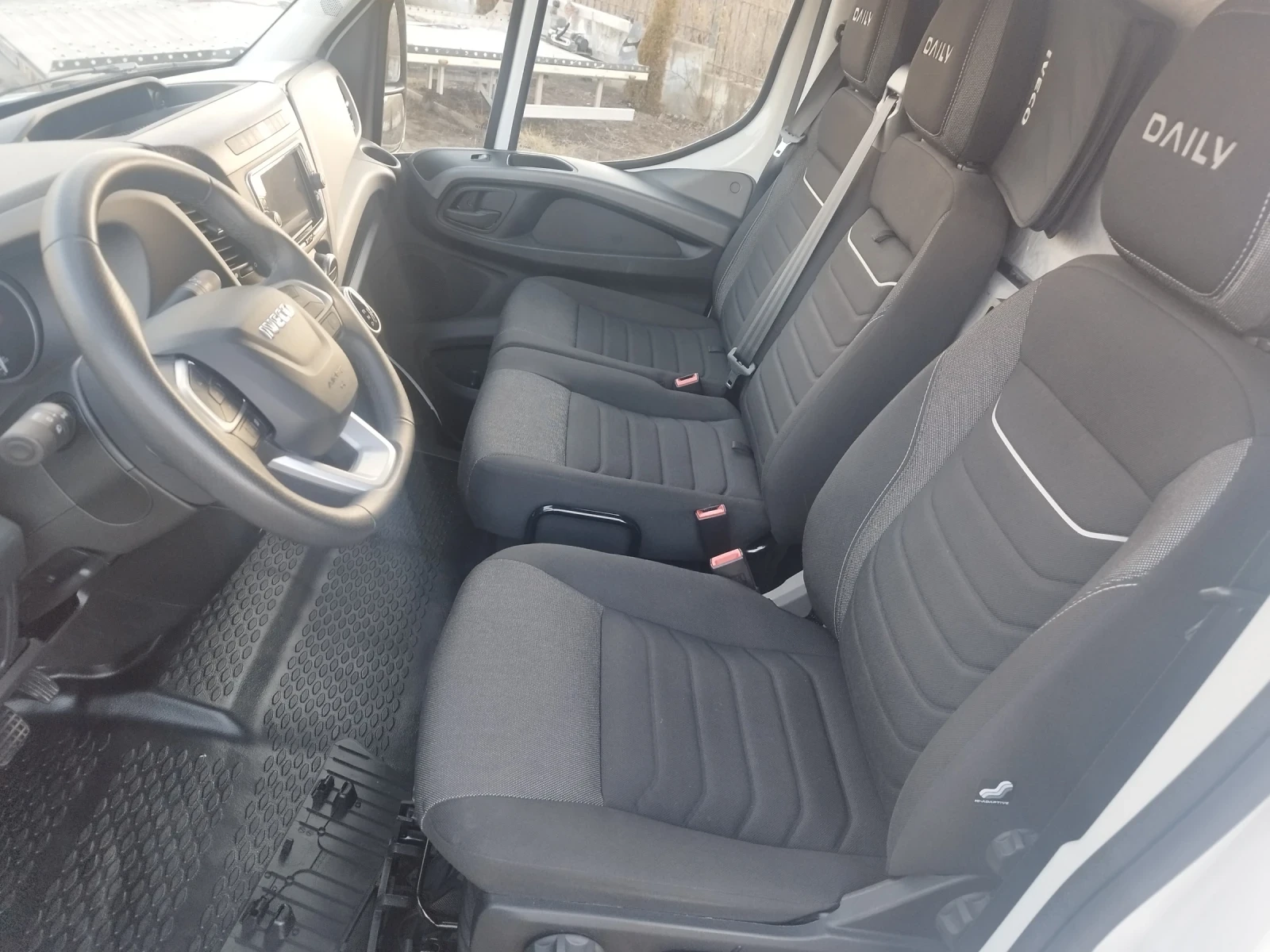 Iveco 35s16 Чисто нов, снимка 8 - Бусове и автобуси - 53660173