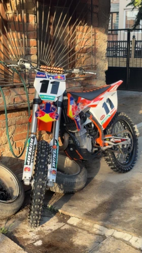 ����� �� �������� �� Ktm SX-F