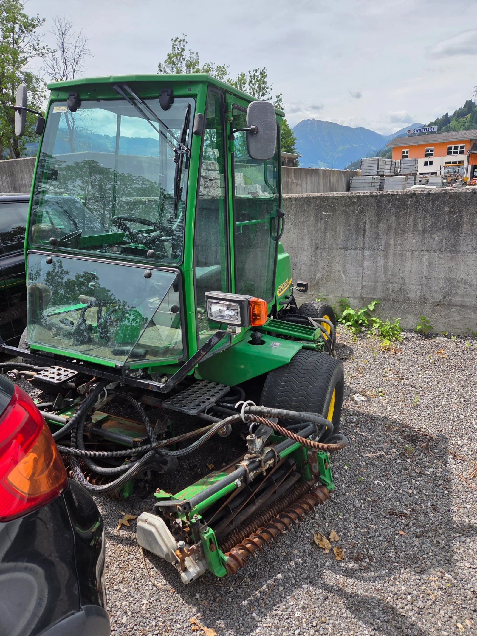 Сенокосачка John Deere 3235B, снимка 2 - Селскостопанска техника - 54948646
