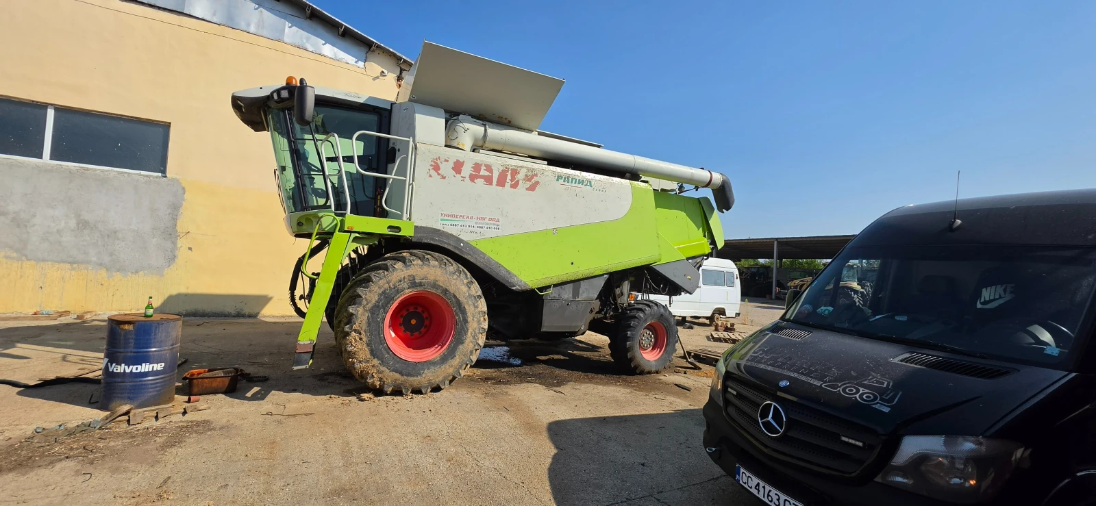 Комбайн Claas Lexion 600