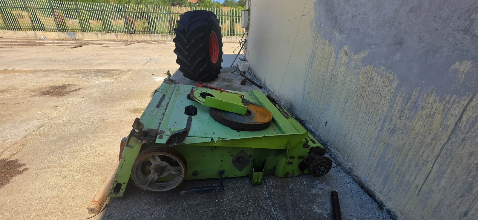 Комбайн Claas Lexion 600, снимка 10 - Селскостопанска техника - 55790349