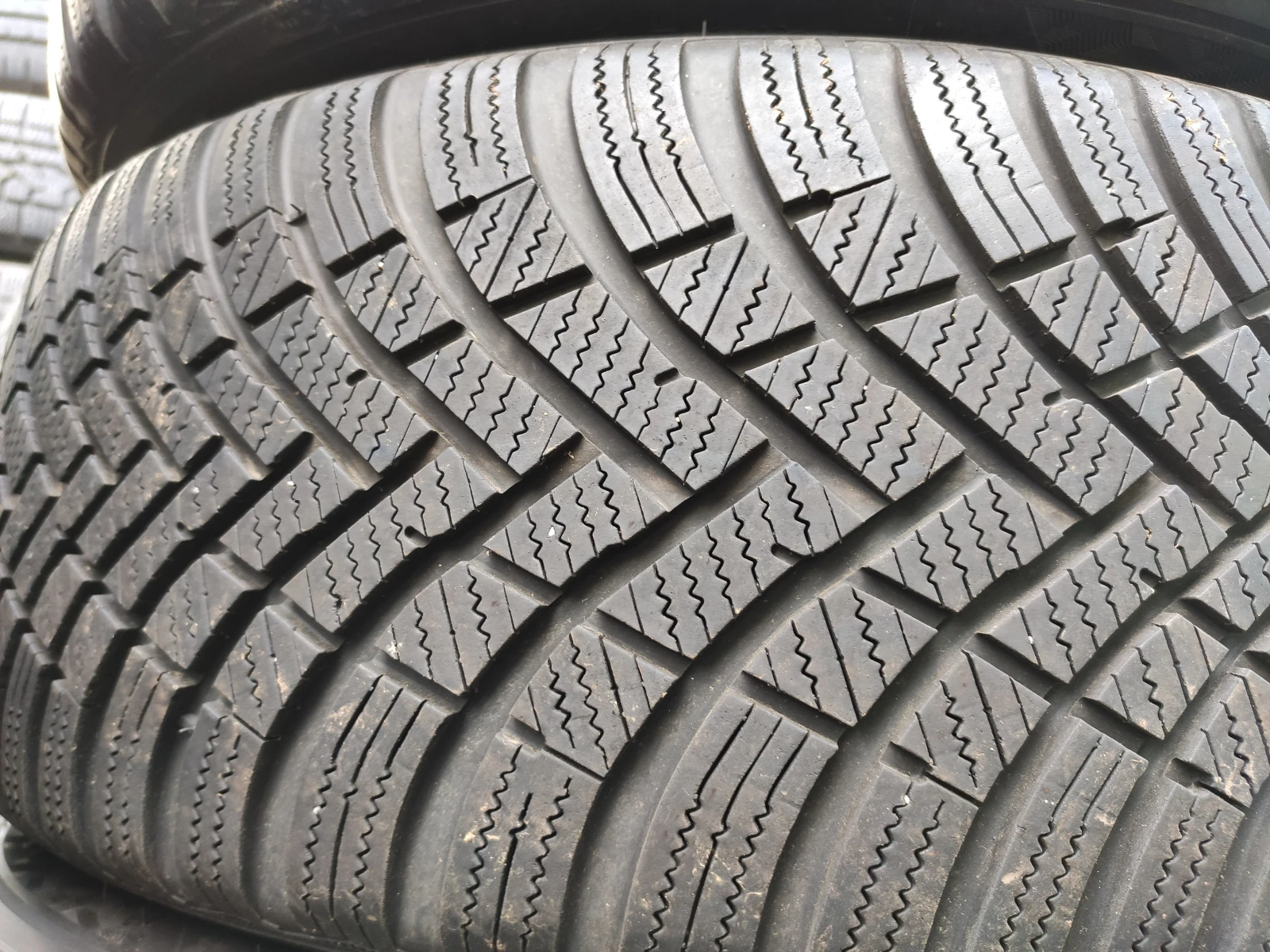 ���� 225/55R17 | Mobile.bg � ����������� 3