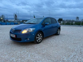 Toyota Auris 2.0 D-4D, Клима, Внос, снимка 2