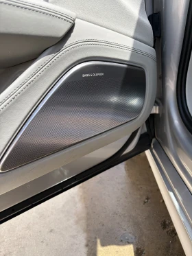 Audi S8, снимка 15