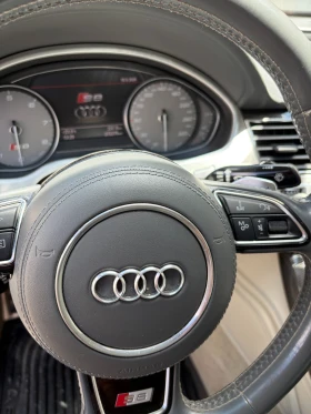 Audi S8, снимка 12