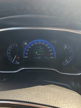 Обява за продажба на Toyota Corolla 1, 5 Executive  ~36 600 лв. - изображение 6
