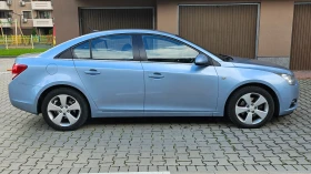 Chevrolet Cruze 2.0D, автоматична  - 8999 лв. / 4601.12 € - 87134522 6