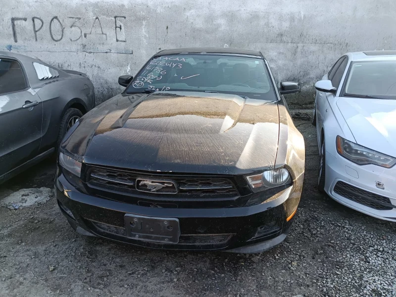 Ford Mustang 3700, снимка 1 - Автомобили и джипове - 46168737