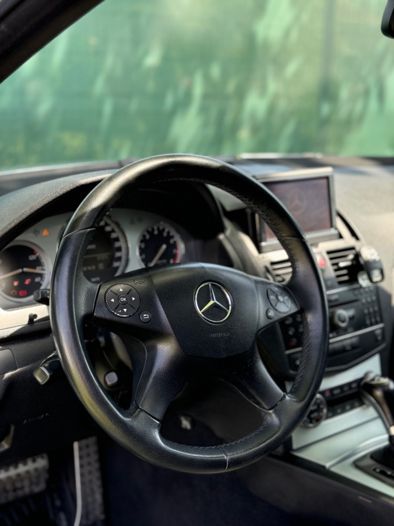 Mercedes-Benz C 350, снимка 9 - Автомобили и джипове - 46324209