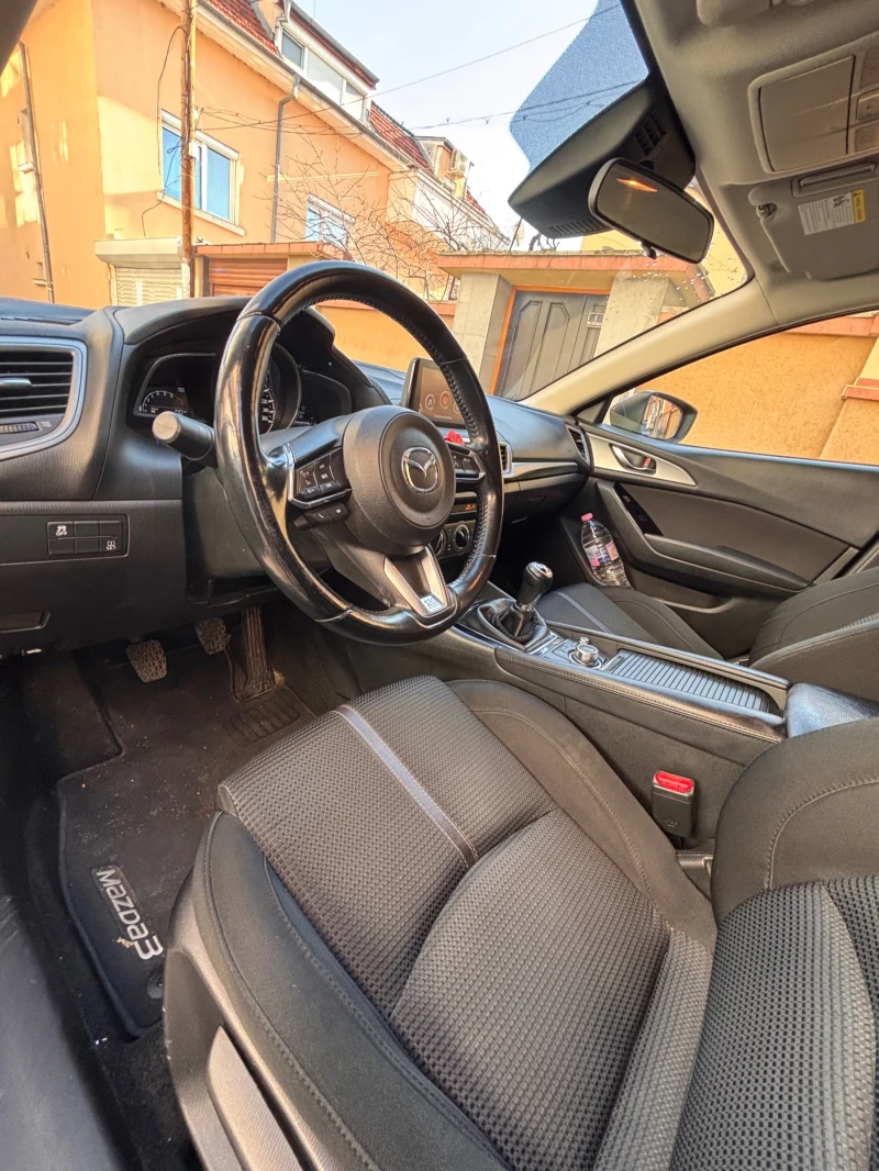 Mazda 3 SKYACTIV-G 2.0, снимка 5 - Автомобили и джипове - 48446575