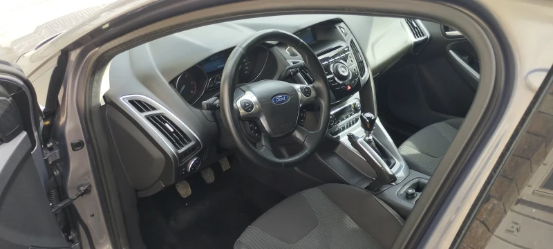 Ford Focus 1.6 hdi titanium , снимка 4 - Автомобили и джипове - 49491082