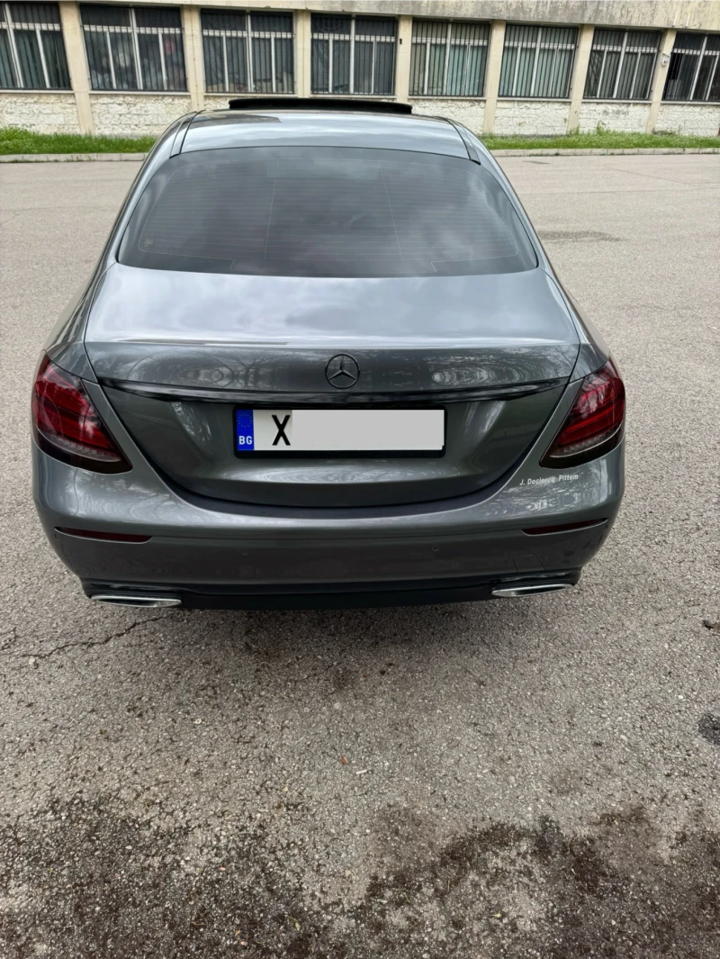 Mercedes-Benz E 220, снимка 6 - Автомобили и джипове - 49787133